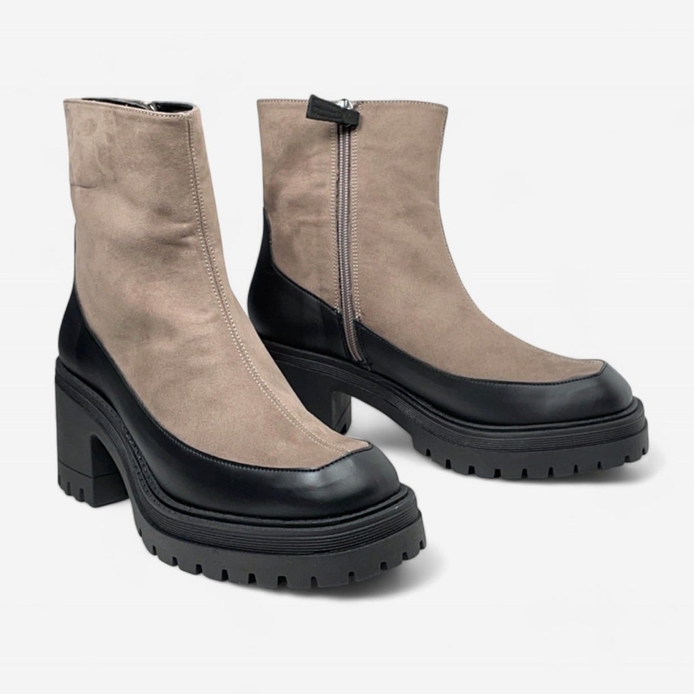 Mireia Playa black/olive zip Ankle Boots